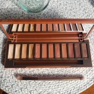 Urban Decay Naked Heat Palette